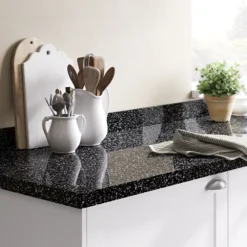 GoodHome 38mm Berberis Gloss Black Star Effect Laminate & Particle Board Square Edge Kitchen Breakfast Bar, (L)2000mm 9 GoodHome 38mm Berberis Gloss Black Star Effect Laminate & Particle Board Square Edge Kitchen Breakfast Bar, (L)2000mm -Trade point goodhome 38mm berberis gloss black star effect laminate particle board square edge kitchen breakfast bar l 2000mm3663602635178 21i