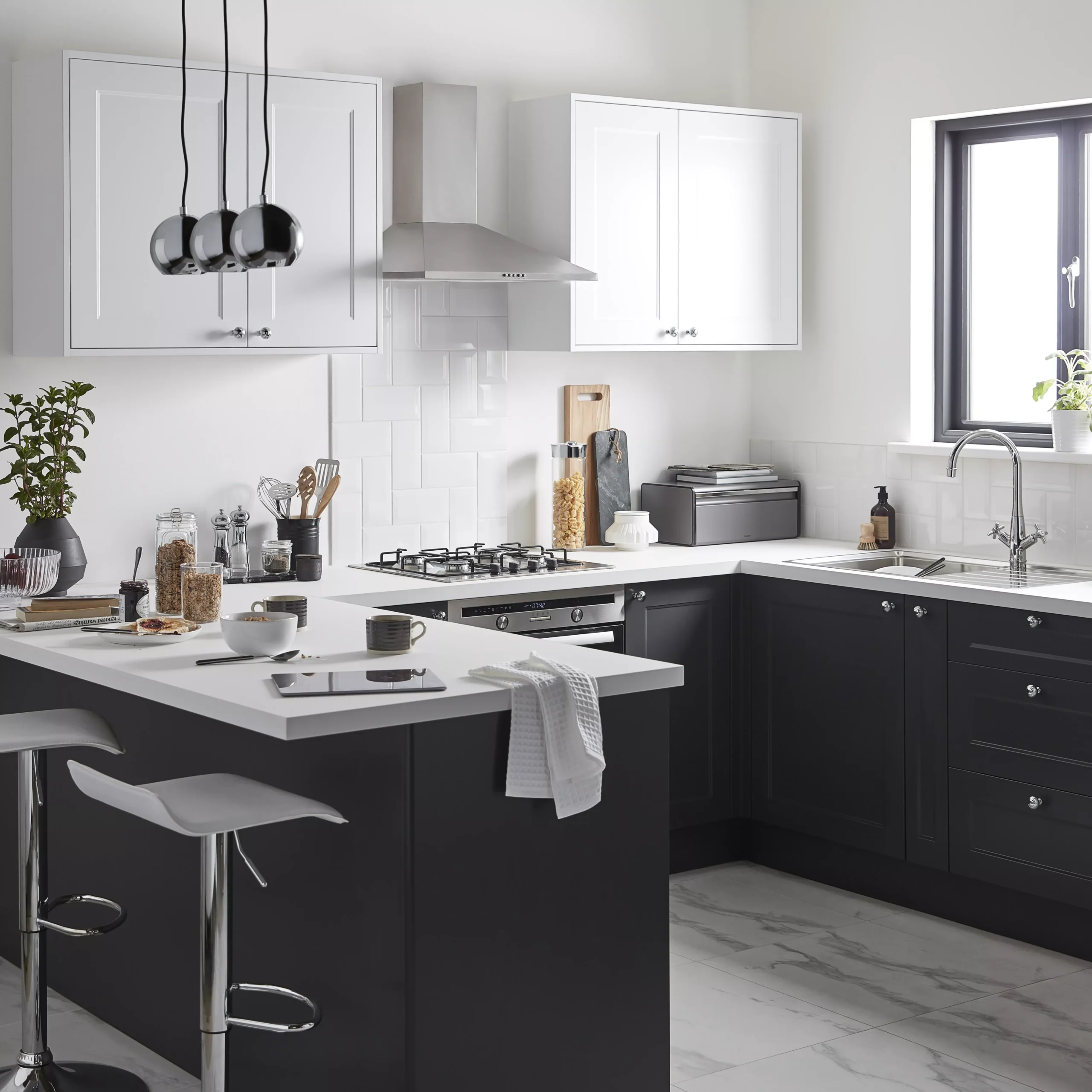 GoodHome Artemisia Matt Graphite Classic Shaker Standard End Panel (H)900mm (W)610mm 6 GoodHome Artemisia Matt Graphite Classic Shaker Standard End Panel (H)900mm (W)610mm - Image 4