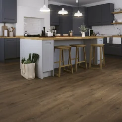 GoodHome Bicester Brown Oak Effect Laminate Flooring, 1.85m² -Trade point goodhome bicester brown oak effect laminate flooring 1 85m 5059340391304 01i