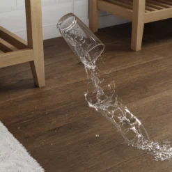 GoodHome Bicester Brown Oak Effect Laminate Flooring, 1.85m² -Trade point goodhome bicester brown oak effect laminate flooring 1 85m 5059340391304 04i