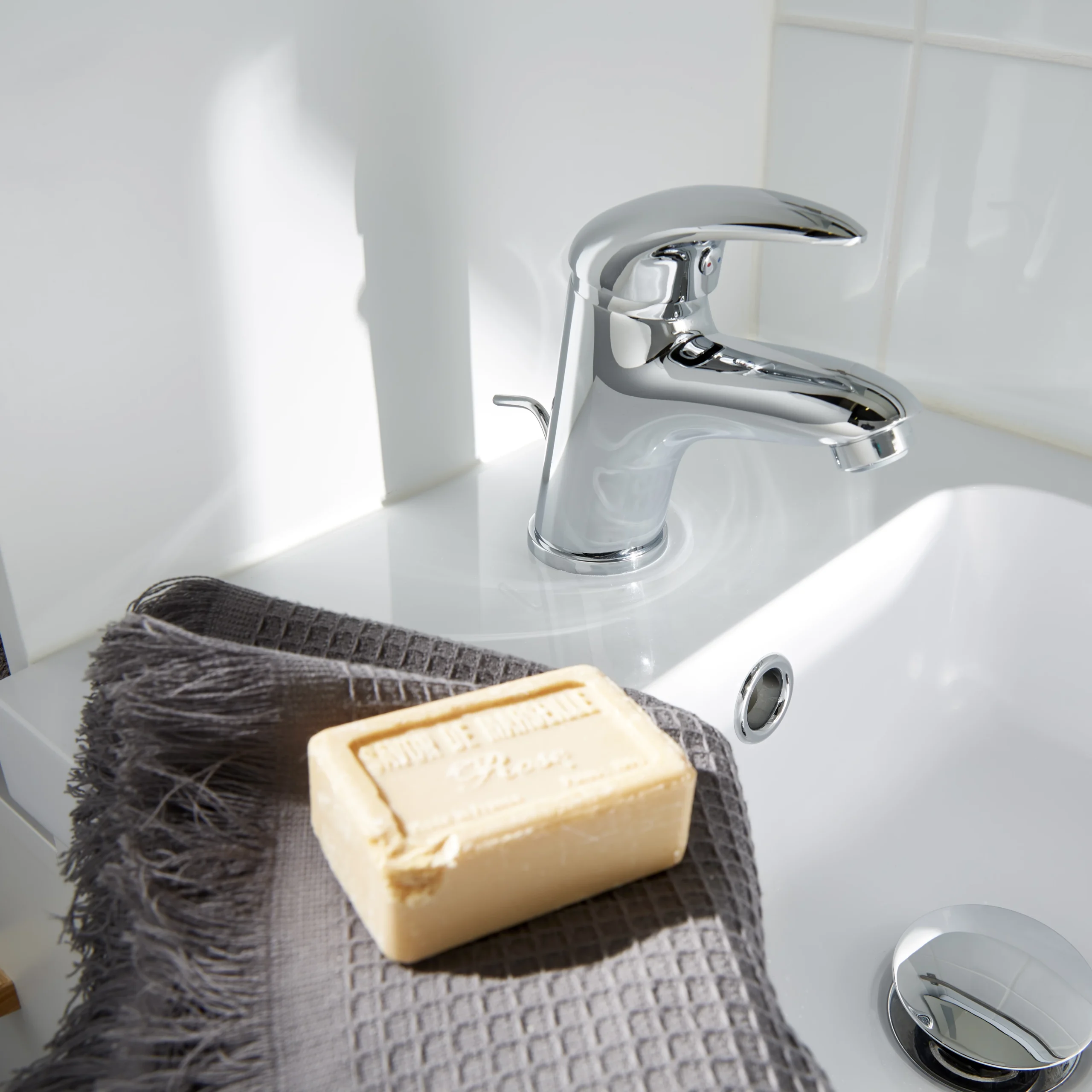 GoodHome Blyth Basin Mono Mixer Tap 6 GoodHome Blyth Basin Mono Mixer Tap - Image 4