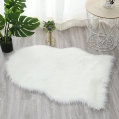 GoodHome Hegoa White Faux Rug 90cmx60cm 13 GoodHome Hegoa White Faux Rug 90cmx60cm -Trade point goodhome hegoa white faux rug 90cmx60cm5059340271255 01i
