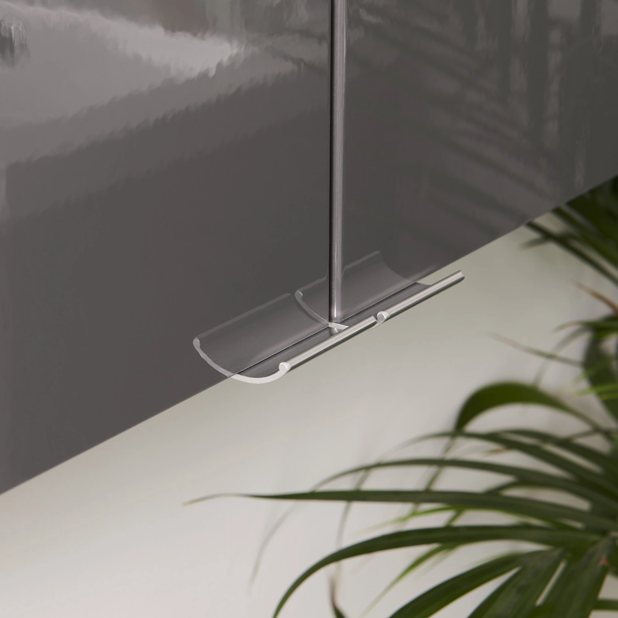 GoodHome Imandra Gloss Anthracite Wall-mounted Bathroom Cabinet (W)600mm (H)900mm 7 GoodHome Imandra Gloss Anthracite Wall-mounted Bathroom Cabinet (W)600mm (H)900mm - Image 5