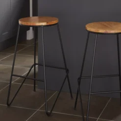 GoodHome Maloux Black Oak Bar Stool 19 GoodHome Maloux Black Oak Bar Stool -Trade point goodhome maloux black oak bar stool3663602722977 31i