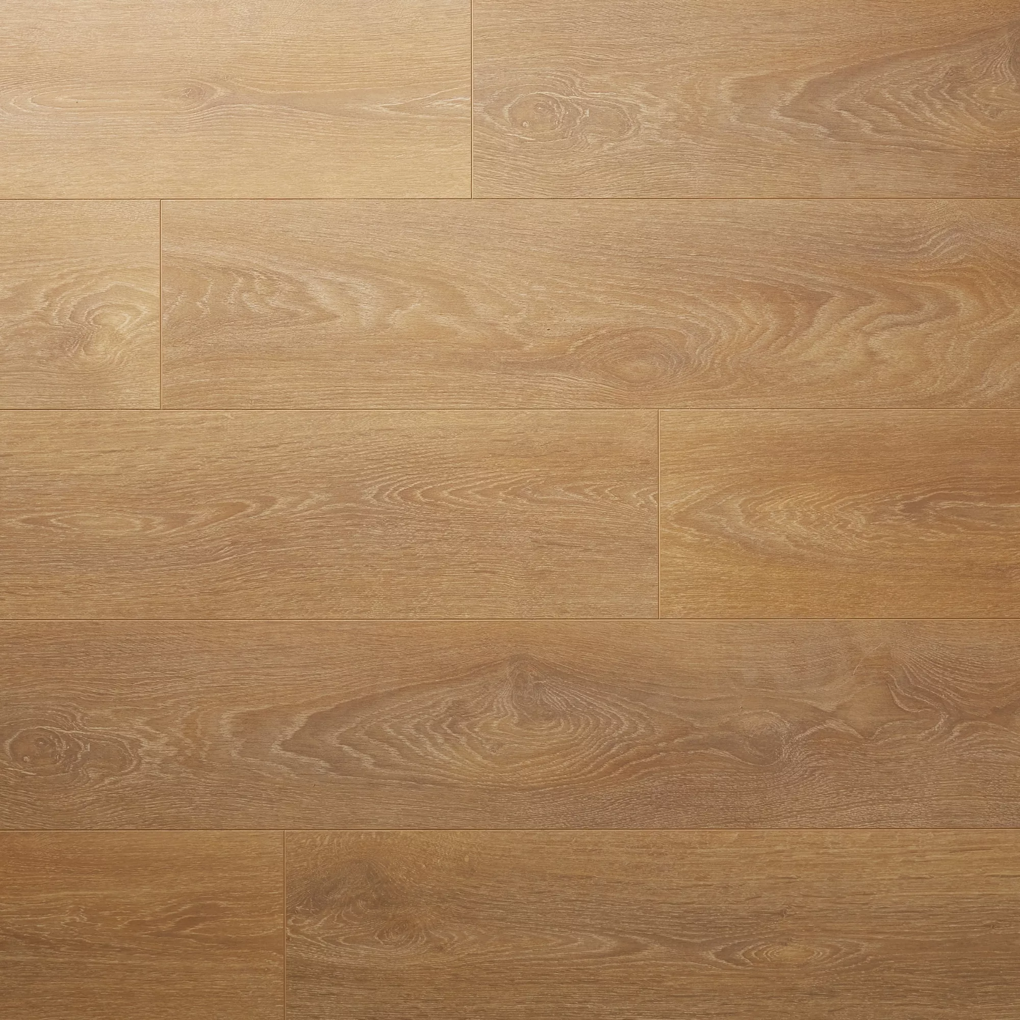 GoodHome Mossley Brown Natural Oak Effect Laminate Flooring, 1.73m² 7 GoodHome Mossley Brown Natural Oak Effect Laminate Flooring, 1.73m² - Image 5