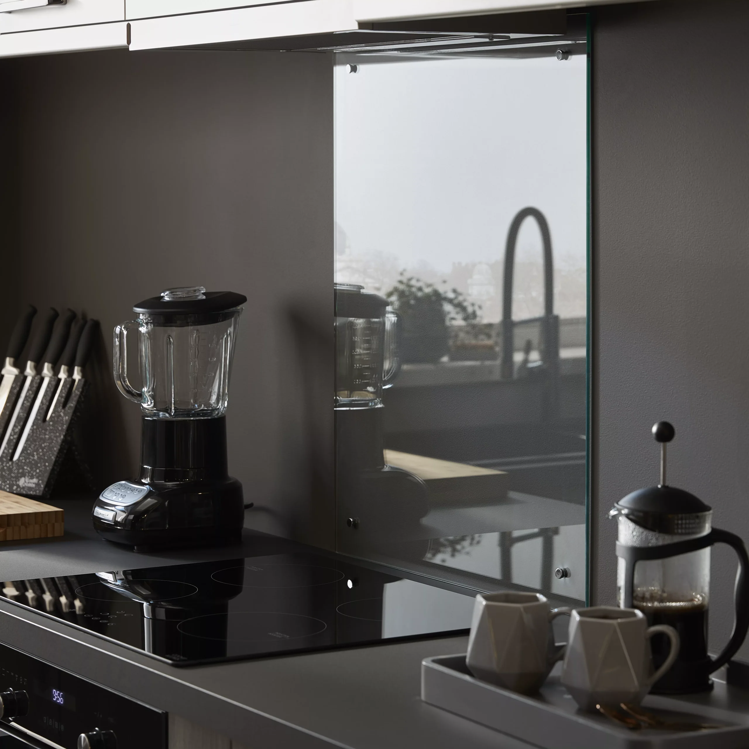 GoodHome Nashi White Glass Effect Glass Splashback, (H)800mm (W)600mm (T)5mm 11 GoodHome Nashi White Glass Effect Glass Splashback, (H)800mm (W)600mm (T)5mm - Image 9