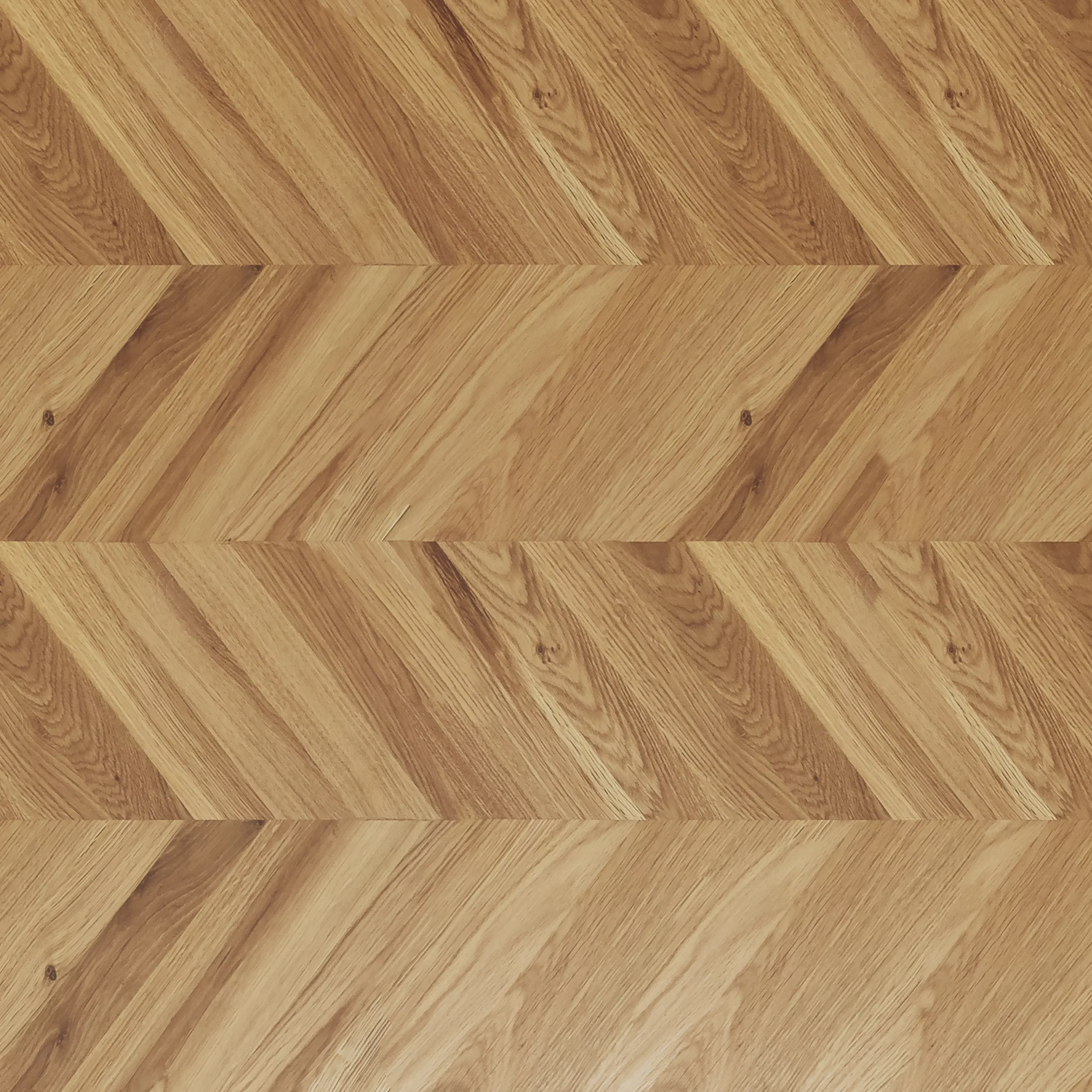 GoodHome Orin Chevron Solid Oak Upstand (L)3000mm 5 GoodHome Orin Chevron Solid Oak Upstand (L)3000mm - Image 3