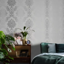 GoodHome Phacelia Grey Damask Textured Wallpaper -Trade point goodhome phacelia grey damask textured wallpaper3663602560180 02i BQ
