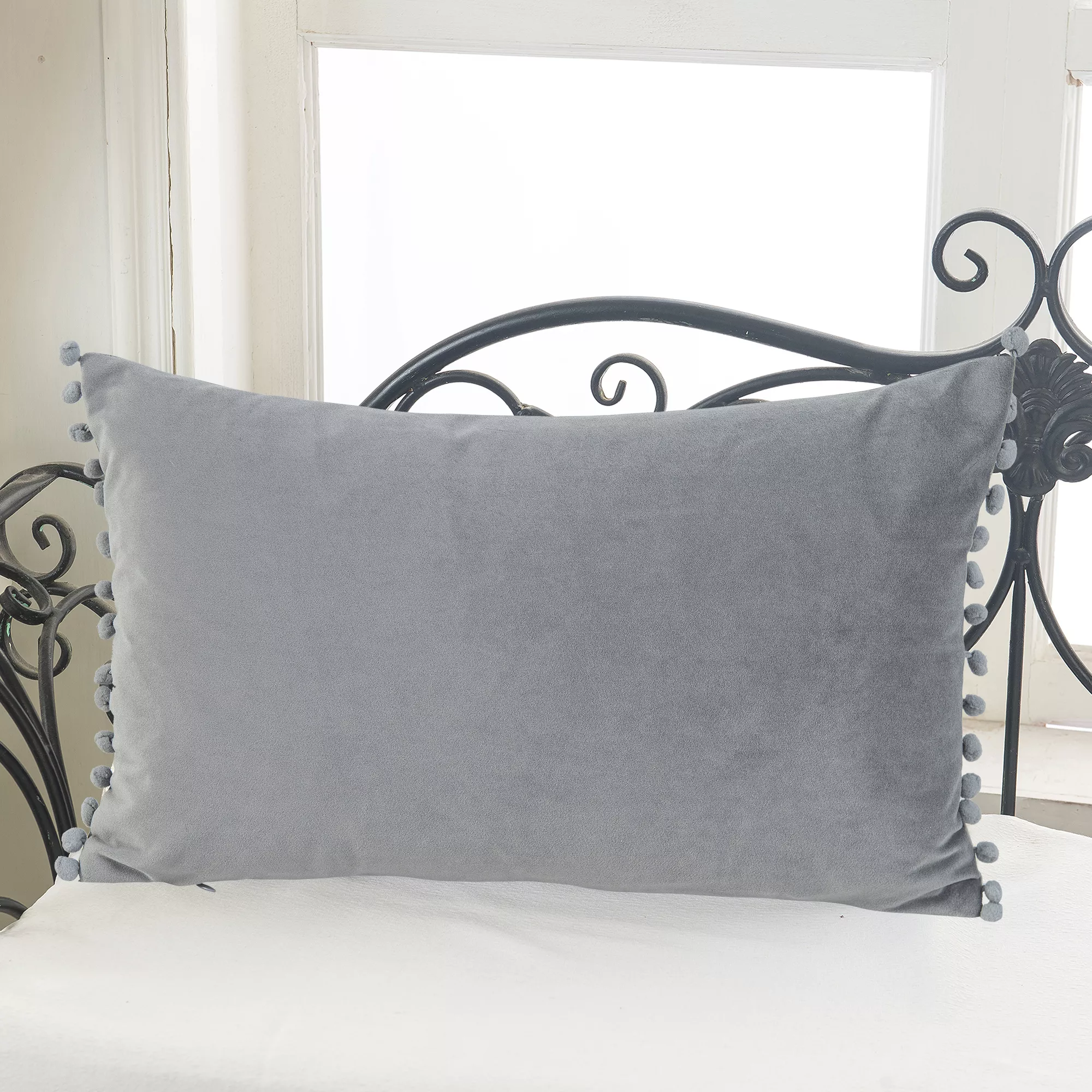 GoodHome Valgreta Grey Rectangular Indoor Cushion (L)30cm X (W)500cm 6 GoodHome Valgreta Grey Rectangular Indoor Cushion (L)30cm X (W)500cm - Image 4