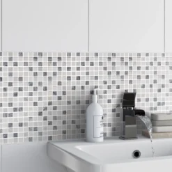 Ikarai Light Grey Marble Effect Natural Stone Mosaic Tile Sheet, (L)300mm (W)300mm 13 Ikarai Light Grey Marble Effect Natural Stone Mosaic Tile Sheet, (L)300mm (W)300mm -Trade point ikarai light grey marble effect natural stone mosaic tile sheet l 300mm w 300mm5036581068486 02i