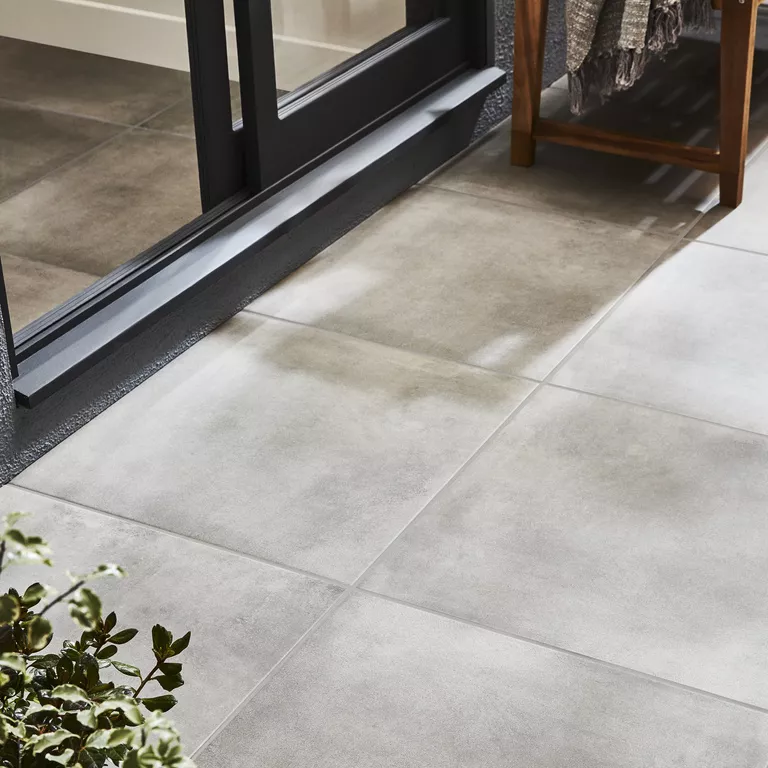 Konkrete Grey Matt Concrete Effect Porcelain Outdoor Wall & Floor Tile, Pack Of 3, (L)610mm (W)610mm 3 Konkrete Grey Matt Concrete Effect Porcelain Outdoor Wall & Floor Tile, Pack Of 3, (L)610mm (W)610mm