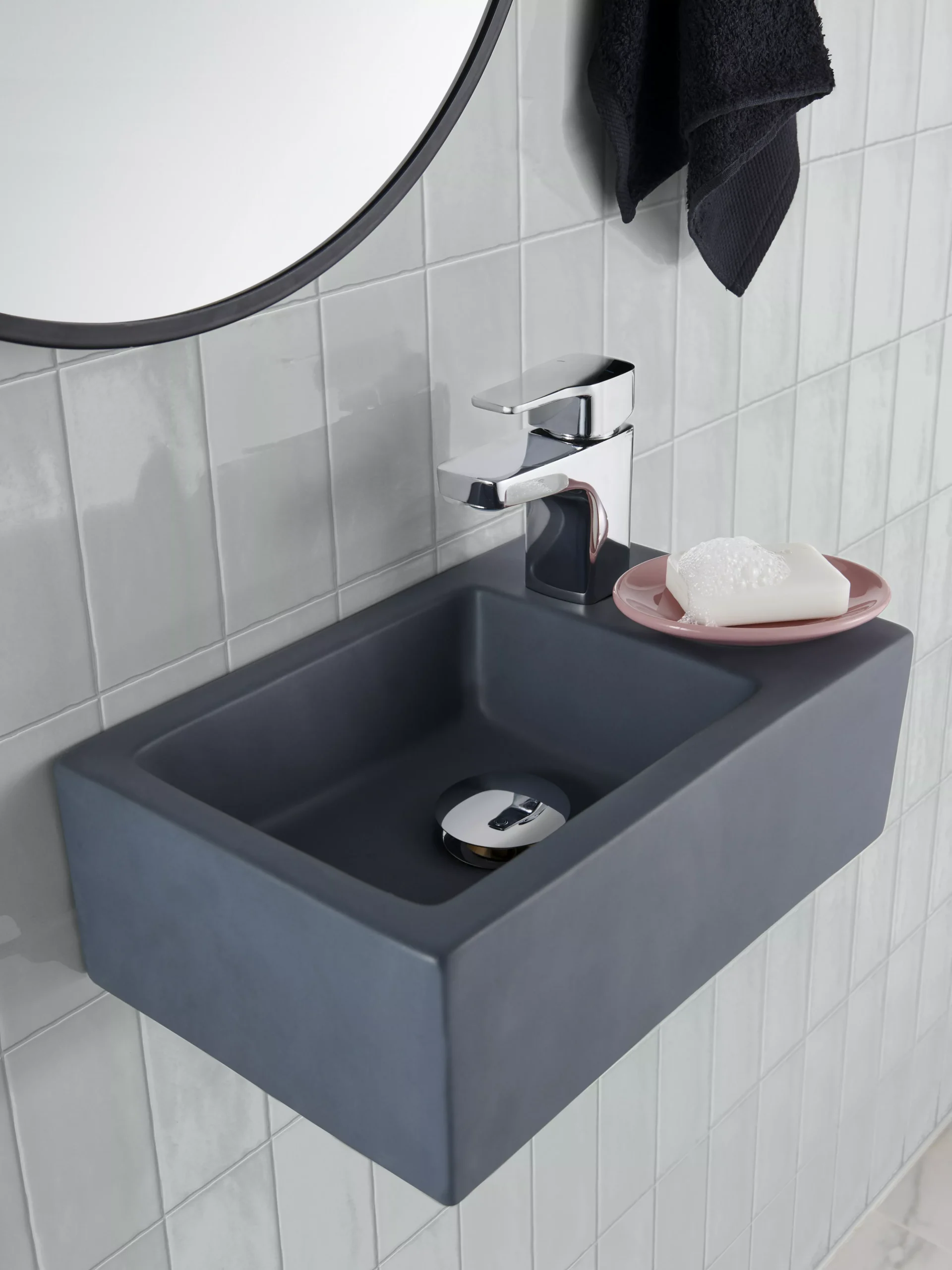 Vernisse Nimbus Cloud Gloss Plain Ceramic Wall Tile, Pack Of 80, (L)150mm (W)75.4mm 8 Vernisse Nimbus Cloud Gloss Plain Ceramic Wall Tile, Pack Of 80, (L)150mm (W)75.4mm - Image 6