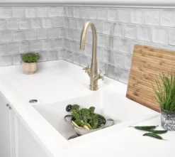 Vernisse Silver Grey Gloss Plain Ceramic Wall Tile, Pack Of 84, (L)100mm (W)100mm 11 Vernisse Silver Grey Gloss Plain Ceramic Wall Tile, Pack Of 84, (L)100mm (W)100mm -Trade point vernisse silver grey gloss plain ceramic wall tile pack of 84 l 100mm w 100mm5036581063474 01i